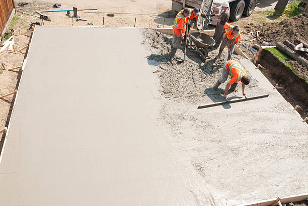 Best Concrete Retaining Walls in Farmland, IN